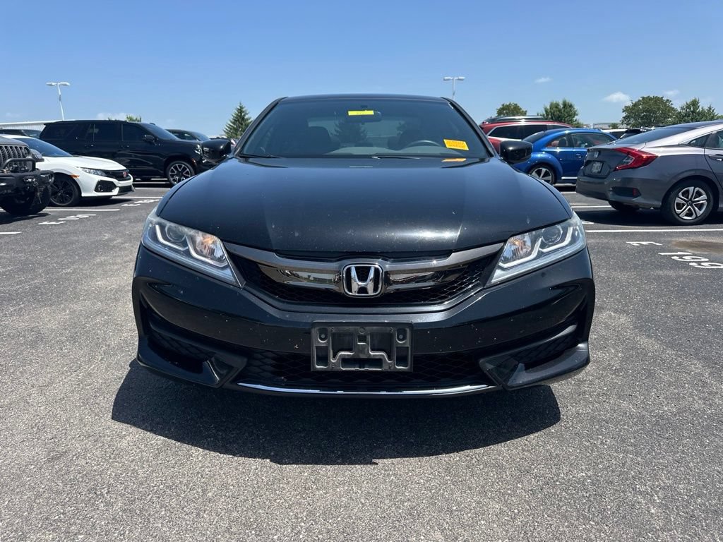 Used 2017 Honda Accord LX-S image 2