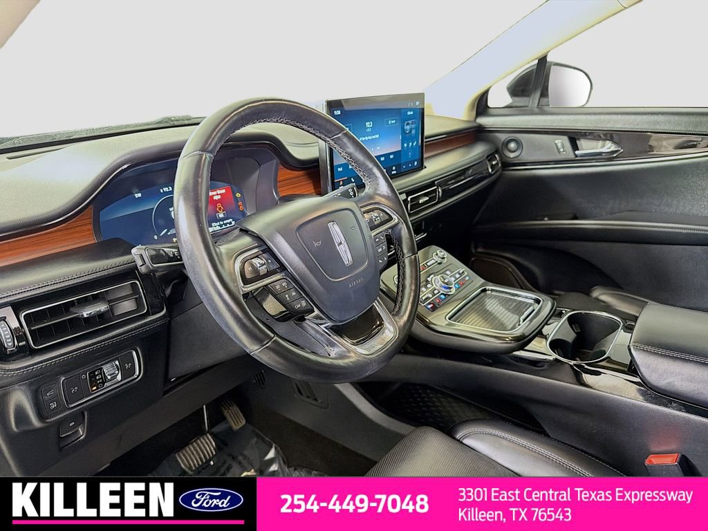 Used 2021 Lincoln Nautilus Reserve w/ Equipment Group 201A image 10