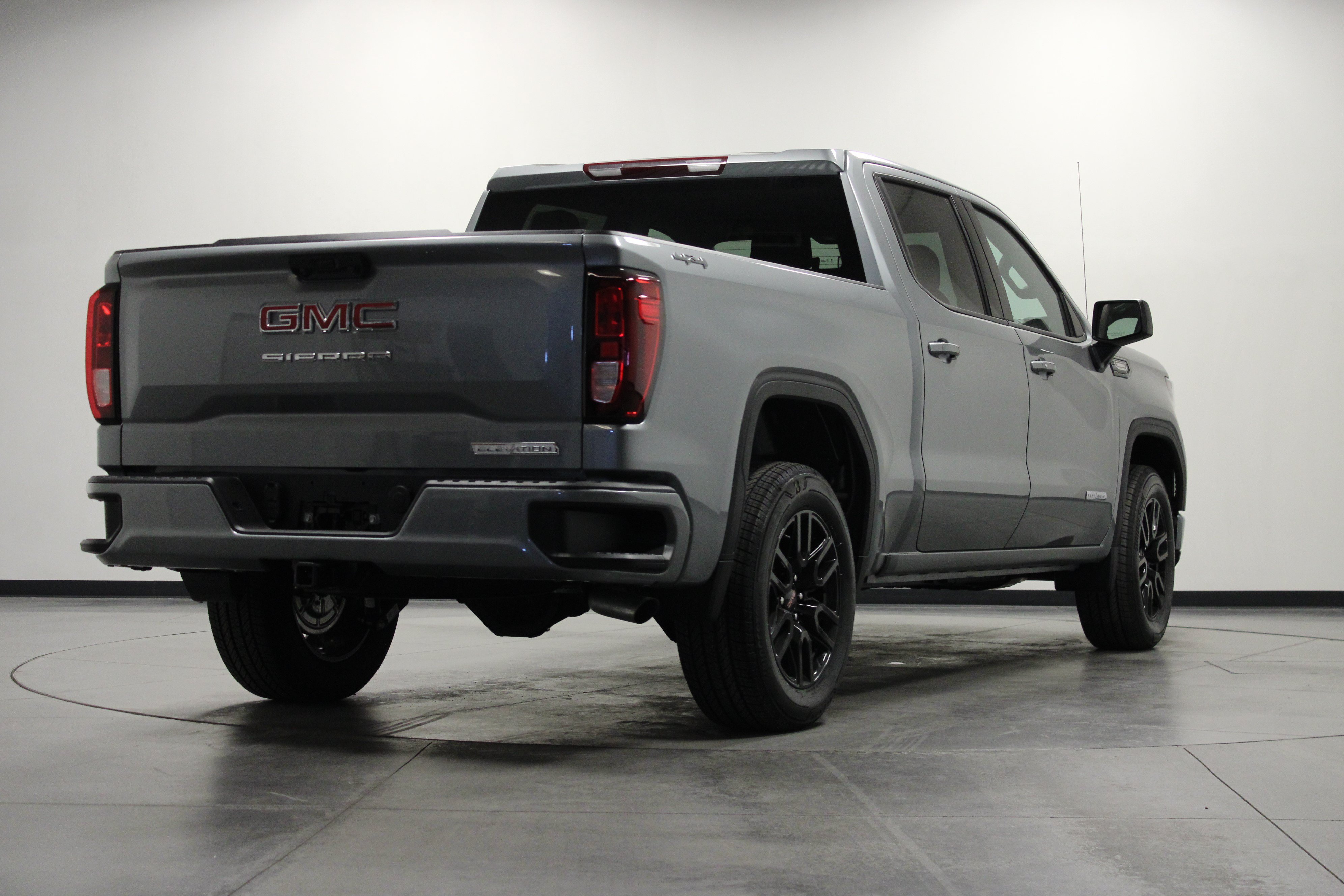 New 2026 GMC Sierra 1500 Elevation AWD/4WD image 4