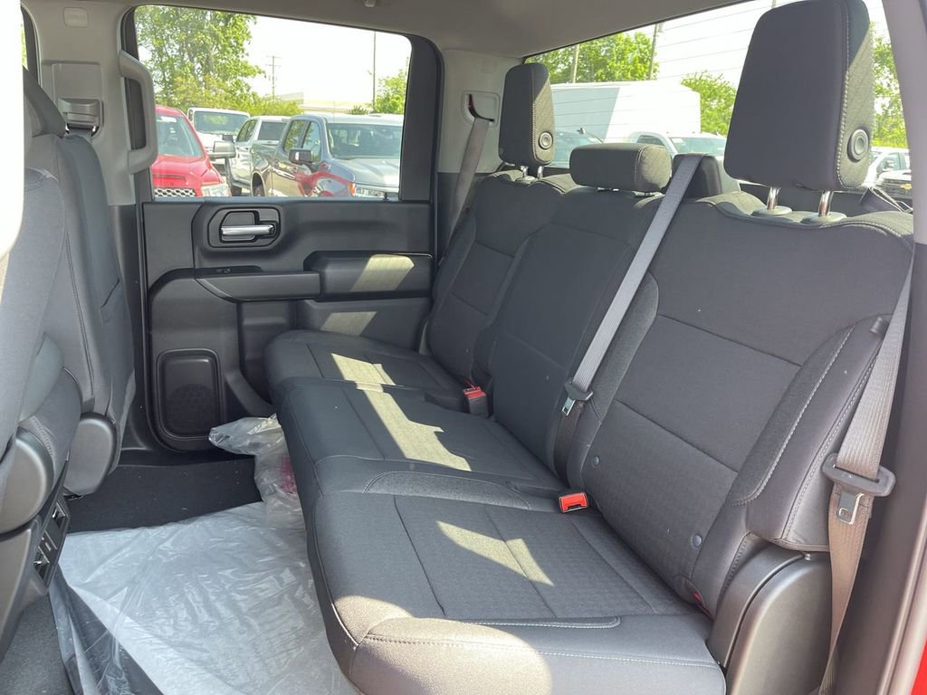 New 2026 Chevrolet Silverado 2500 Custom w/ Custom Value Package AWD/4WD image 21