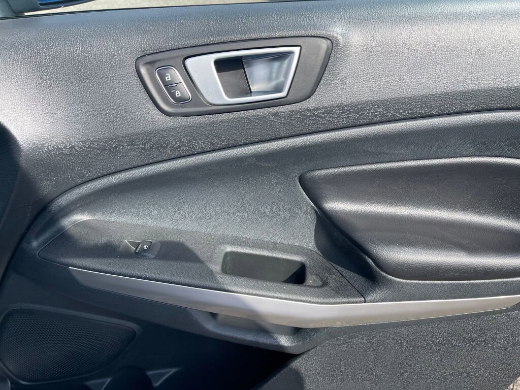 Used 2022 Ford EcoSport Titanium image 31