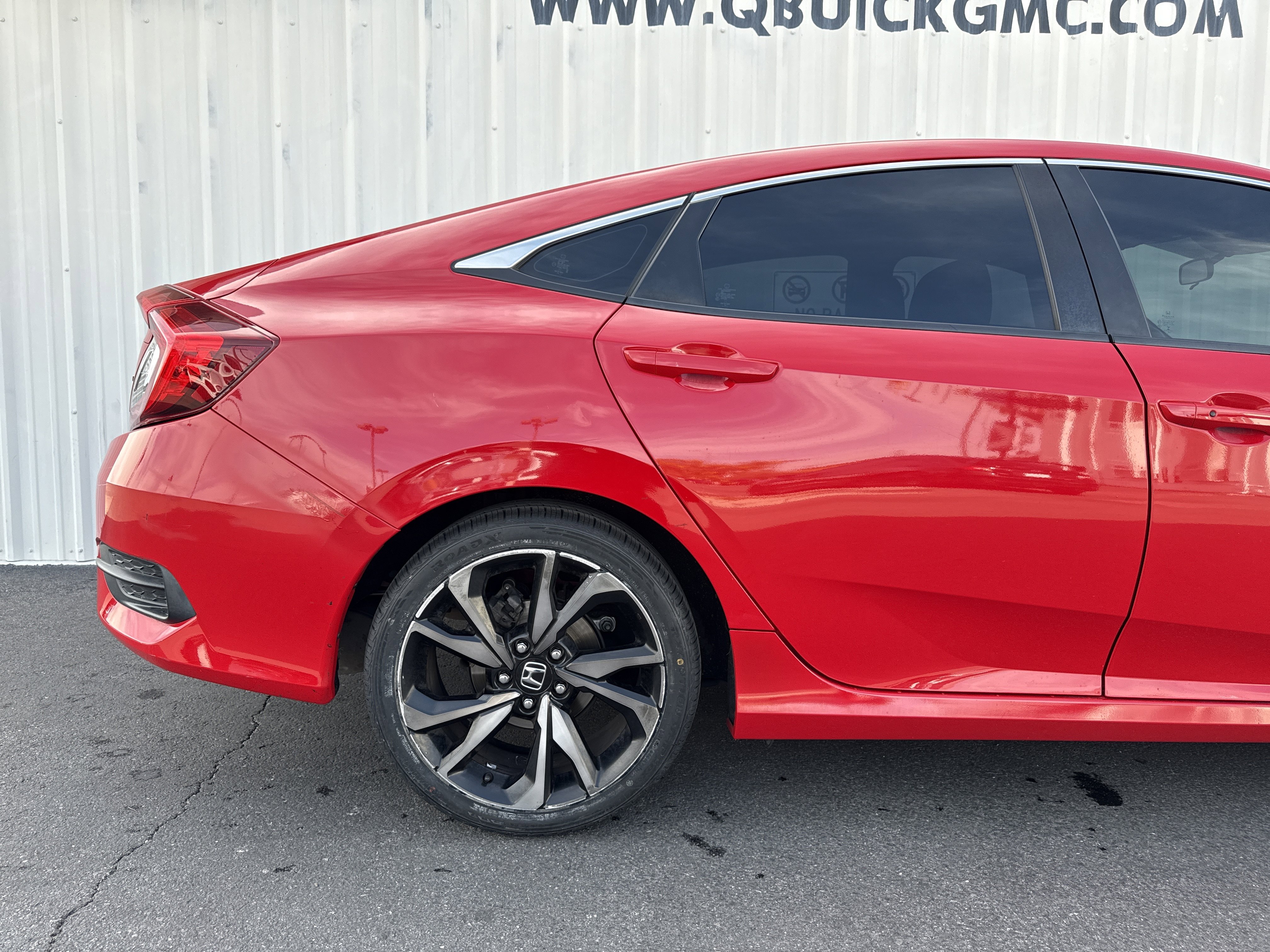Used 2019 Honda Civic Sport image 32