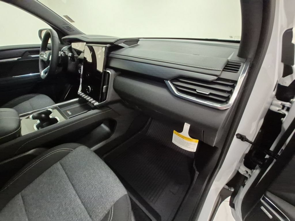 New 2026 GMC Acadia Elevation w/ Black Edition FWD image 30