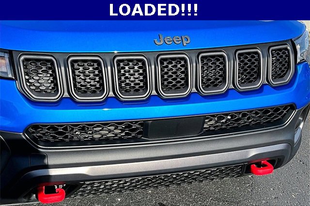 Used 2023 Jeep Compass Trailhawk w/ Trailer Tow Group image 30