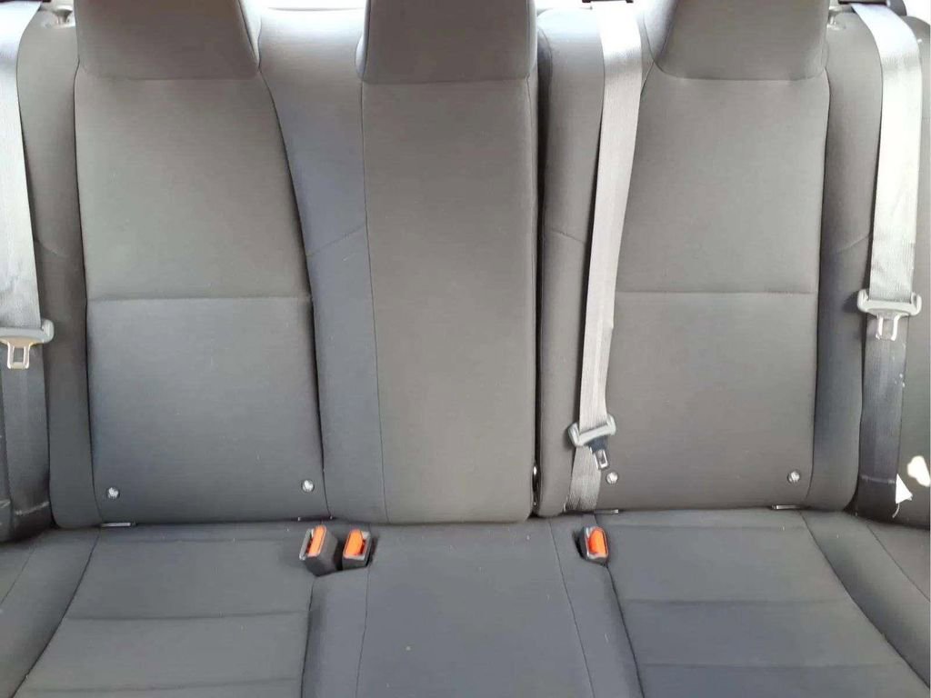 Used 2025 Nissan Sentra S image 17