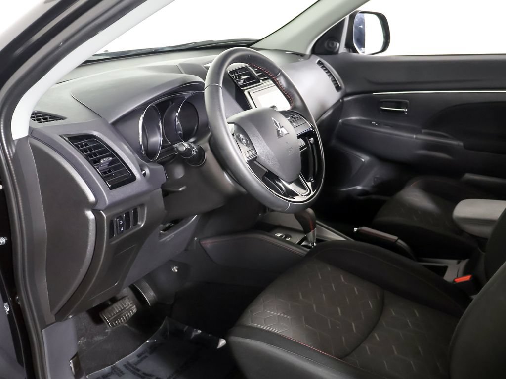 Used 2024 Mitsubishi Outlander Sport AWD image 20
