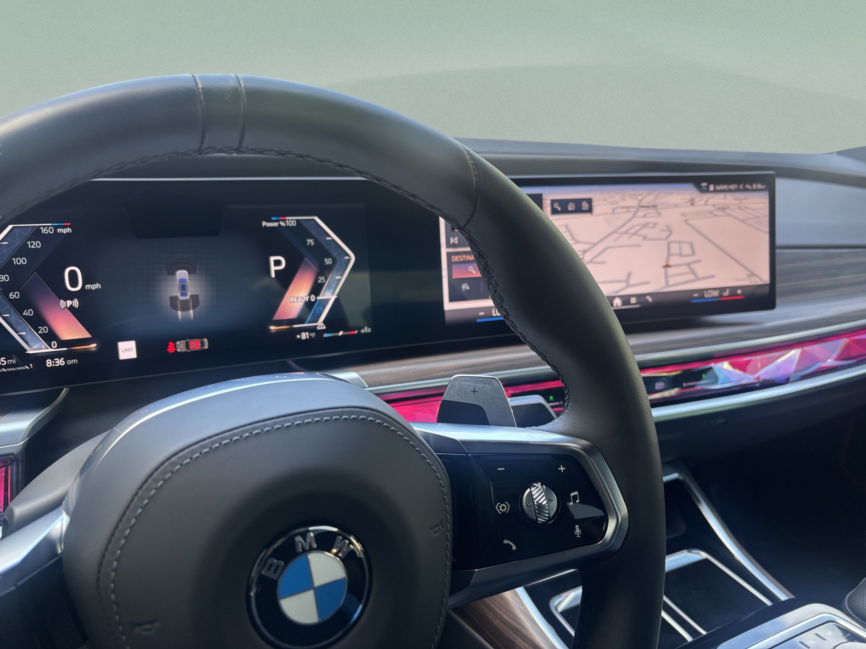 Used 2025 BMW 760i xDrive w/ Premium Package AWD/4WD image 16