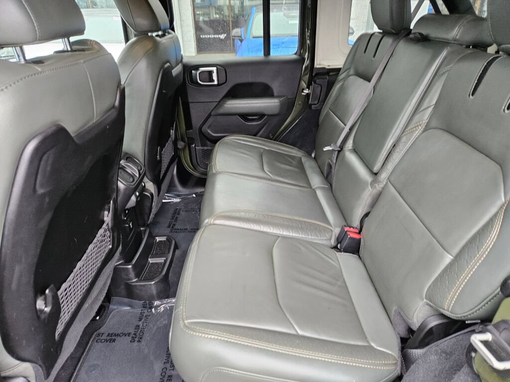 Used 2024 Jeep Wrangler High Altitude AWD/4WD image 15