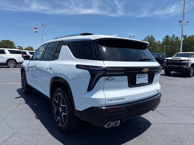 New 2026 Chevrolet Traverse High Country FWD image 5