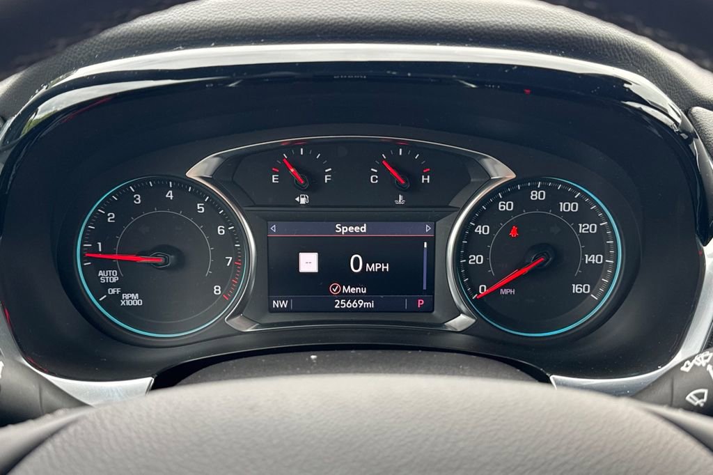 Certified 2023 Chevrolet Traverse RS FWD image 32