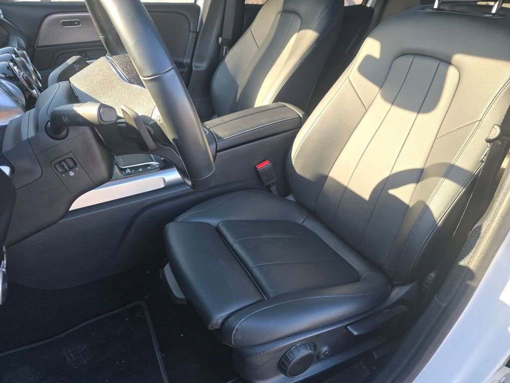 Certified 2022 Mercedes-Benz GLB 250 4MATIC image 24