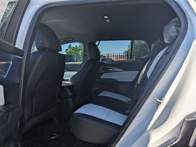 New 2026 Chevrolet Equinox EV LT image 7