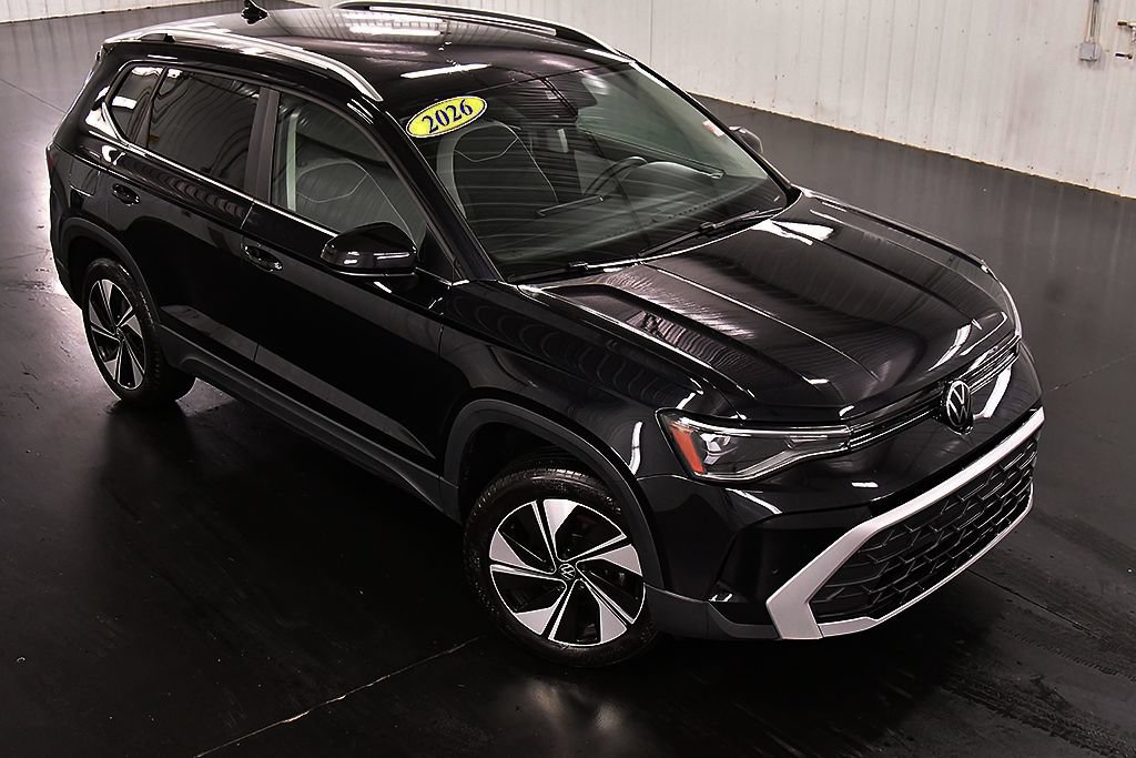 Used 2026 Volkswagen Taos SE AWD/4WD image 12