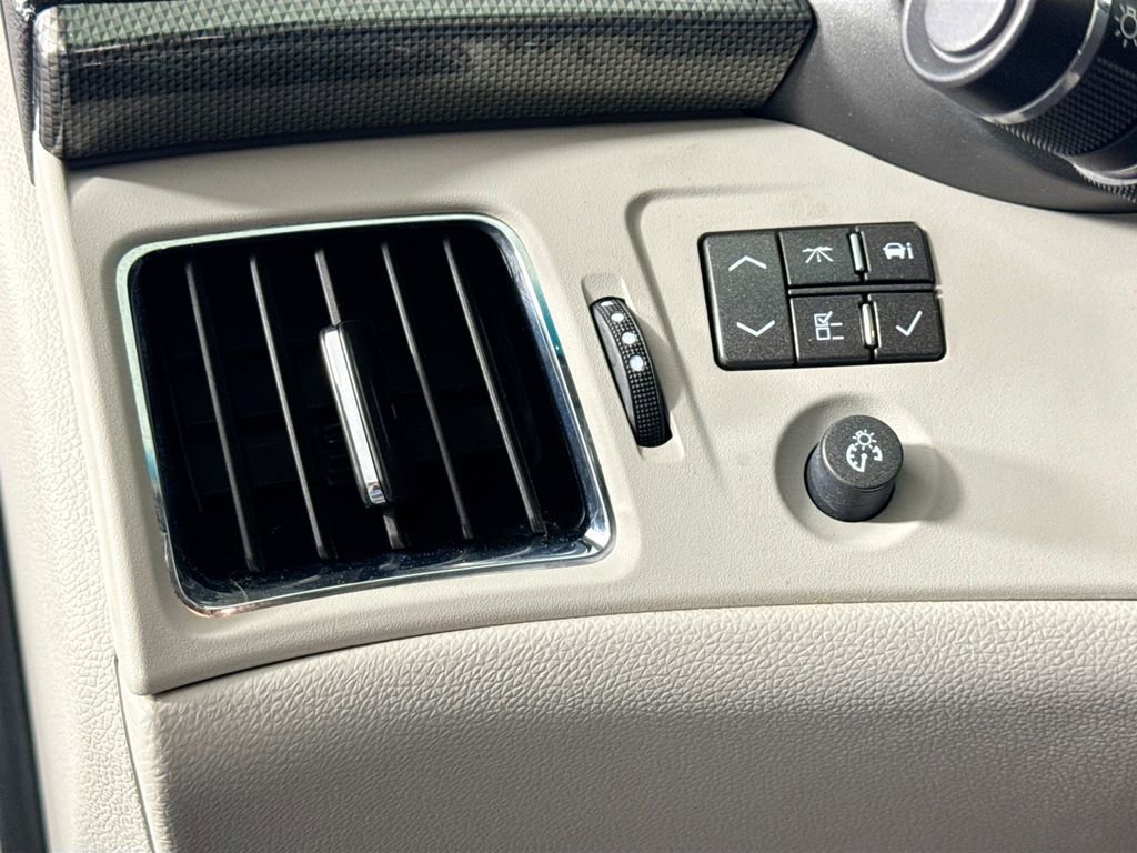 Used 2009 Cadillac CTS 3.6 AWD image 10