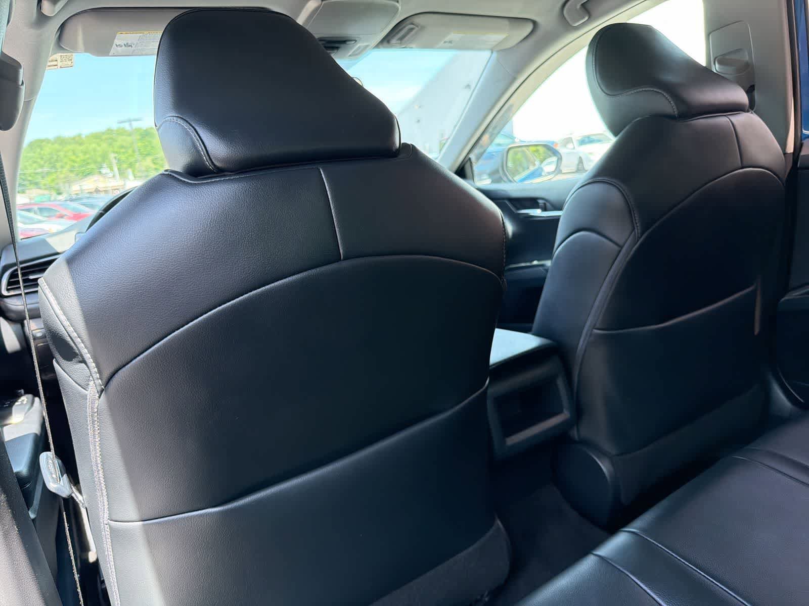 Used 2020 Toyota Camry SE FWD image 19