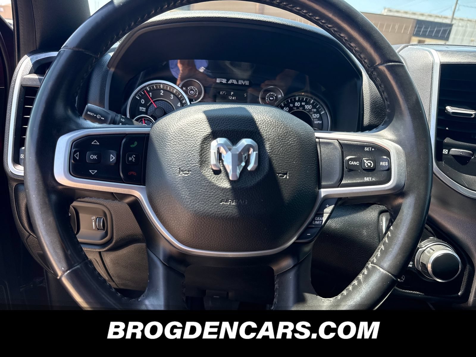 Used 2021 RAM 1500 Big Horn AWD/4WD image 4
