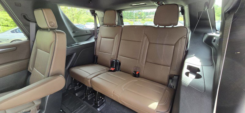 Used 2025 Chevrolet Tahoe High Country RWD image 33