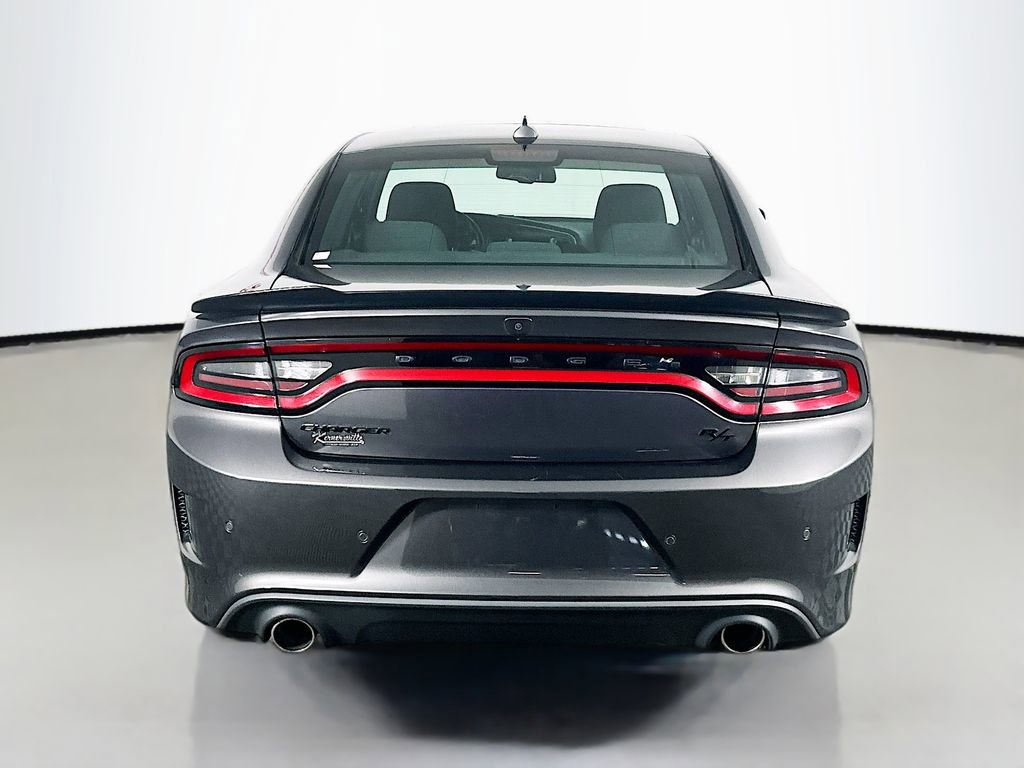 Used 2022 Dodge Charger R/T w/ Blacktop Package image 6