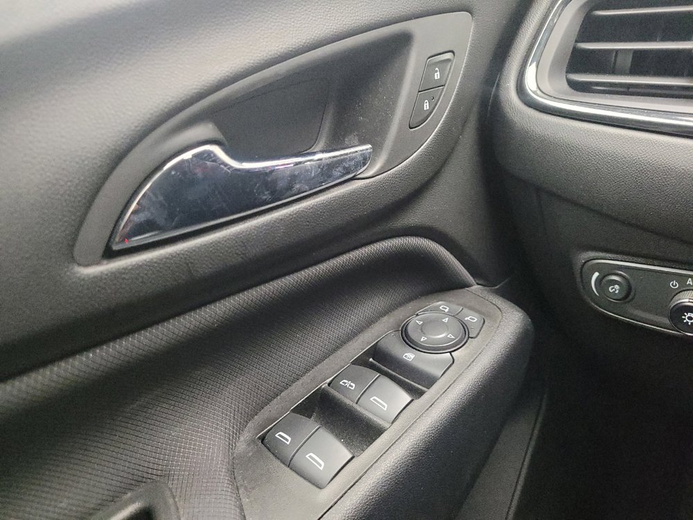 Used 2022 Chevrolet Equinox RS image 27