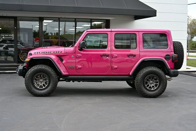 Used 2022 Jeep Wrangler Unlimited Rubicon w/ Xtreme Recon 35" Tire Package AWD/4WD image 2