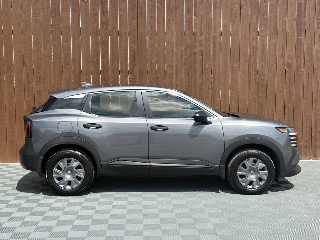 Used 2025 Nissan Kicks S FWD image 12