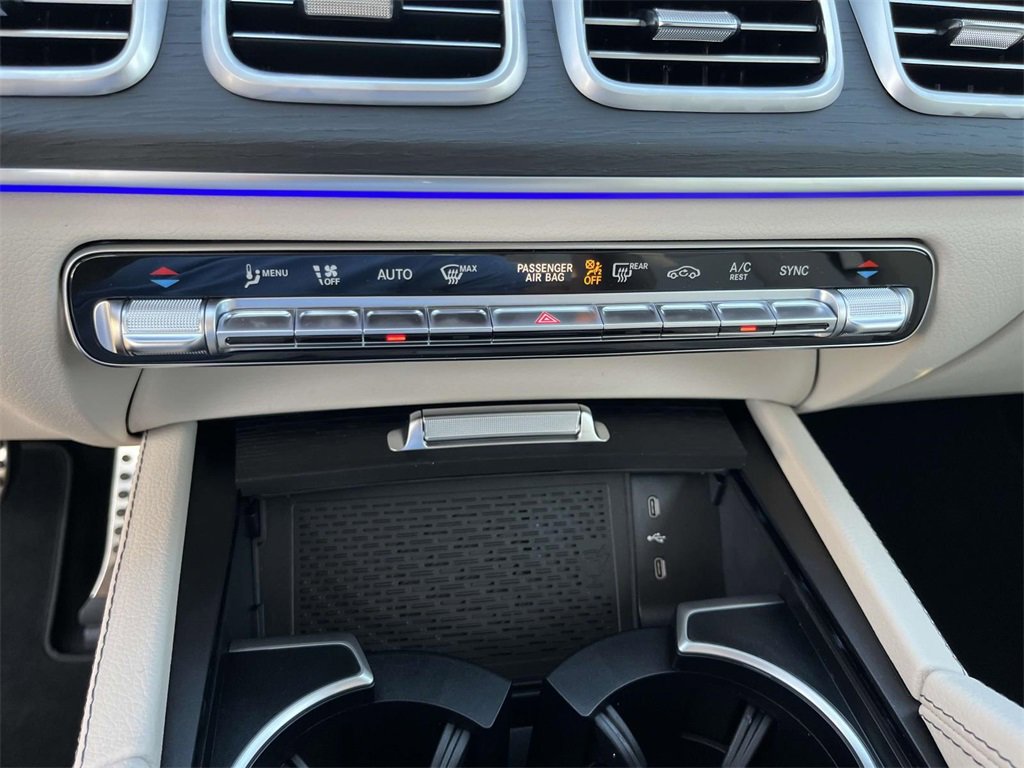 Used 2025 Mercedes-Benz GLS 450 4MATIC image 20