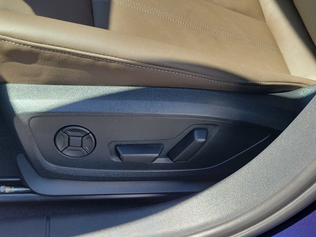 Certified 2025 Audi A3 2.0T Premium w/ Convenience Package AWD/4WD image 18