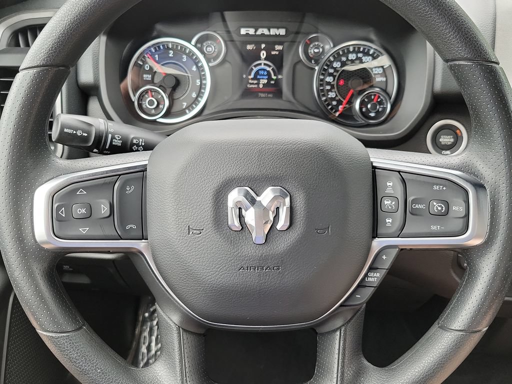 Used 2025 RAM 1500 Tradesman AWD/4WD image 13
