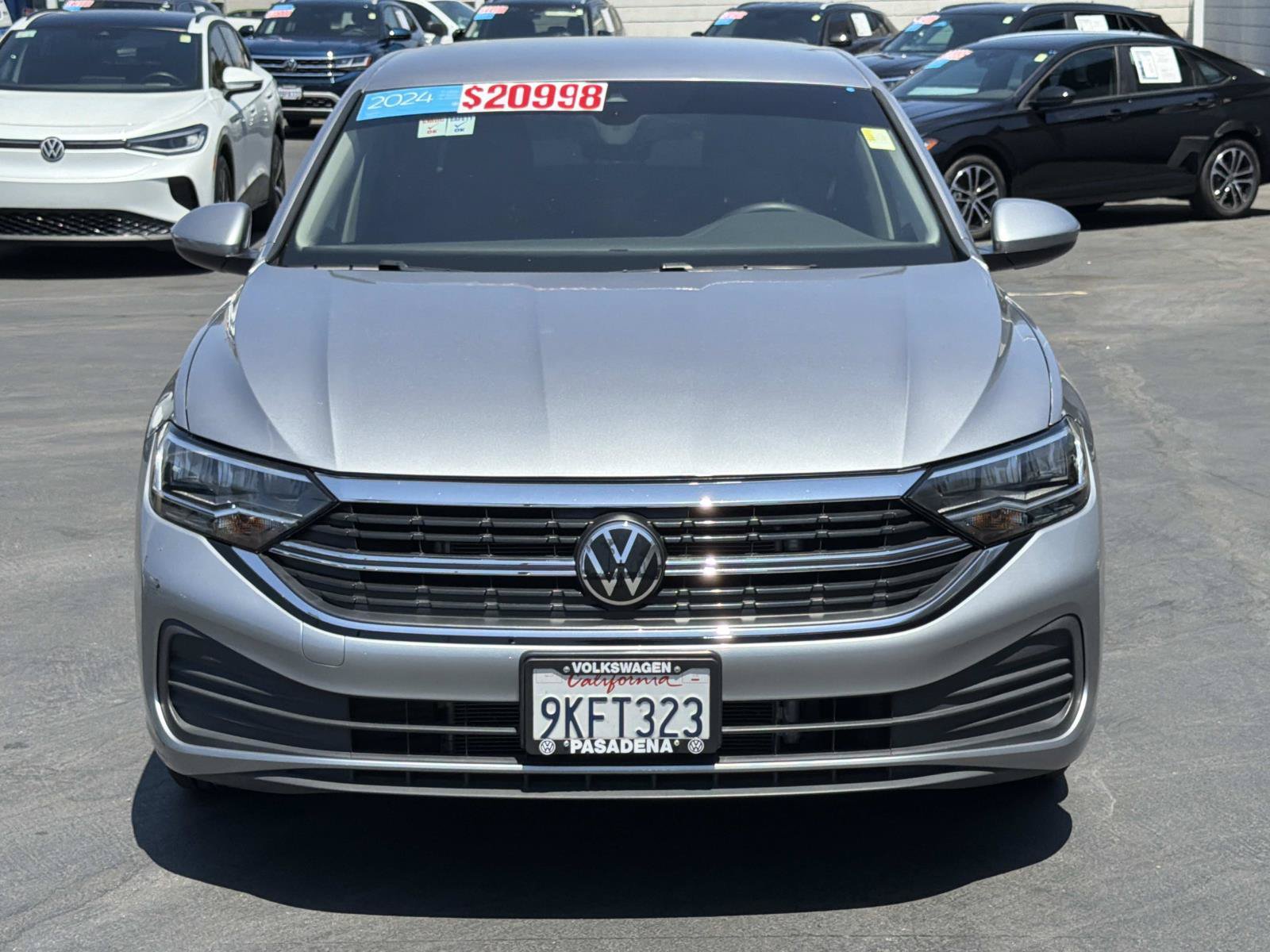Certified 2024 Volkswagen Jetta S FWD image 2