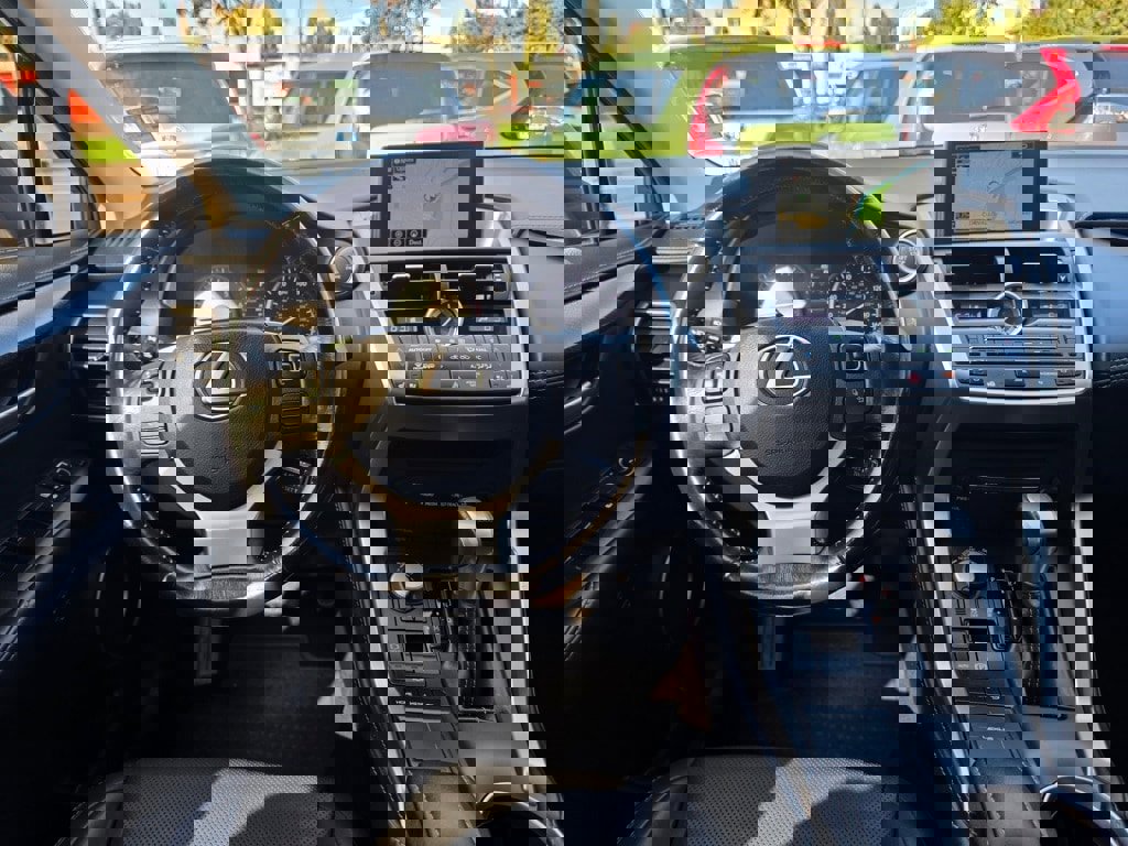 Used 2015 Lexus NX 200t AWD w/ Premium Package image 11