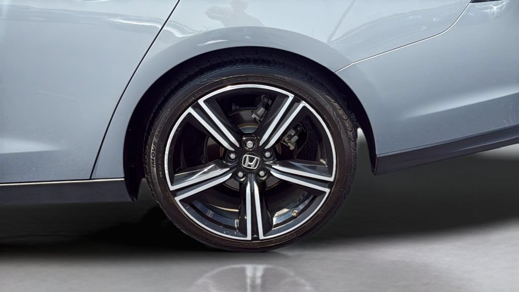 Used 2024 Honda Accord Sport image 24