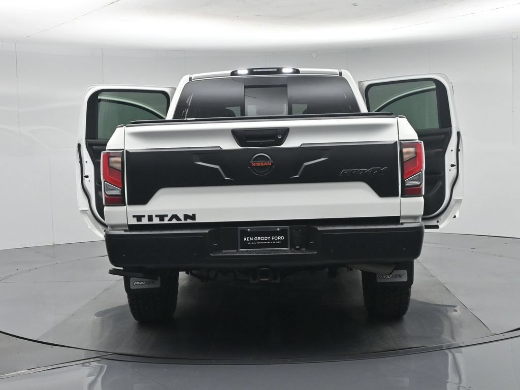 Used 2021 Nissan Titan PRO-4X w/ Pro-4x Convenience Package AWD/4WD image 37