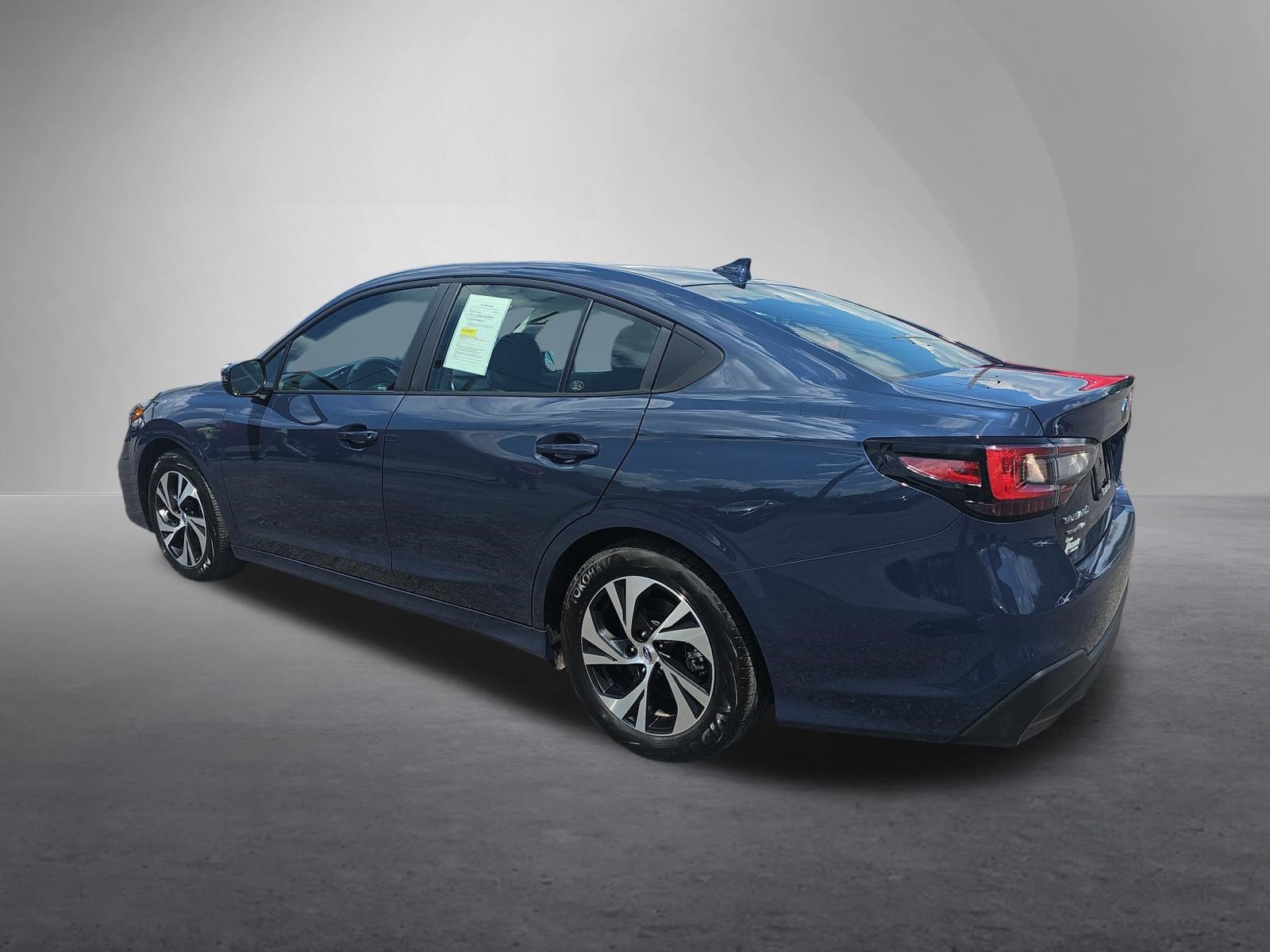 Used 2024 Subaru Legacy Premium AWD/4WD image 6