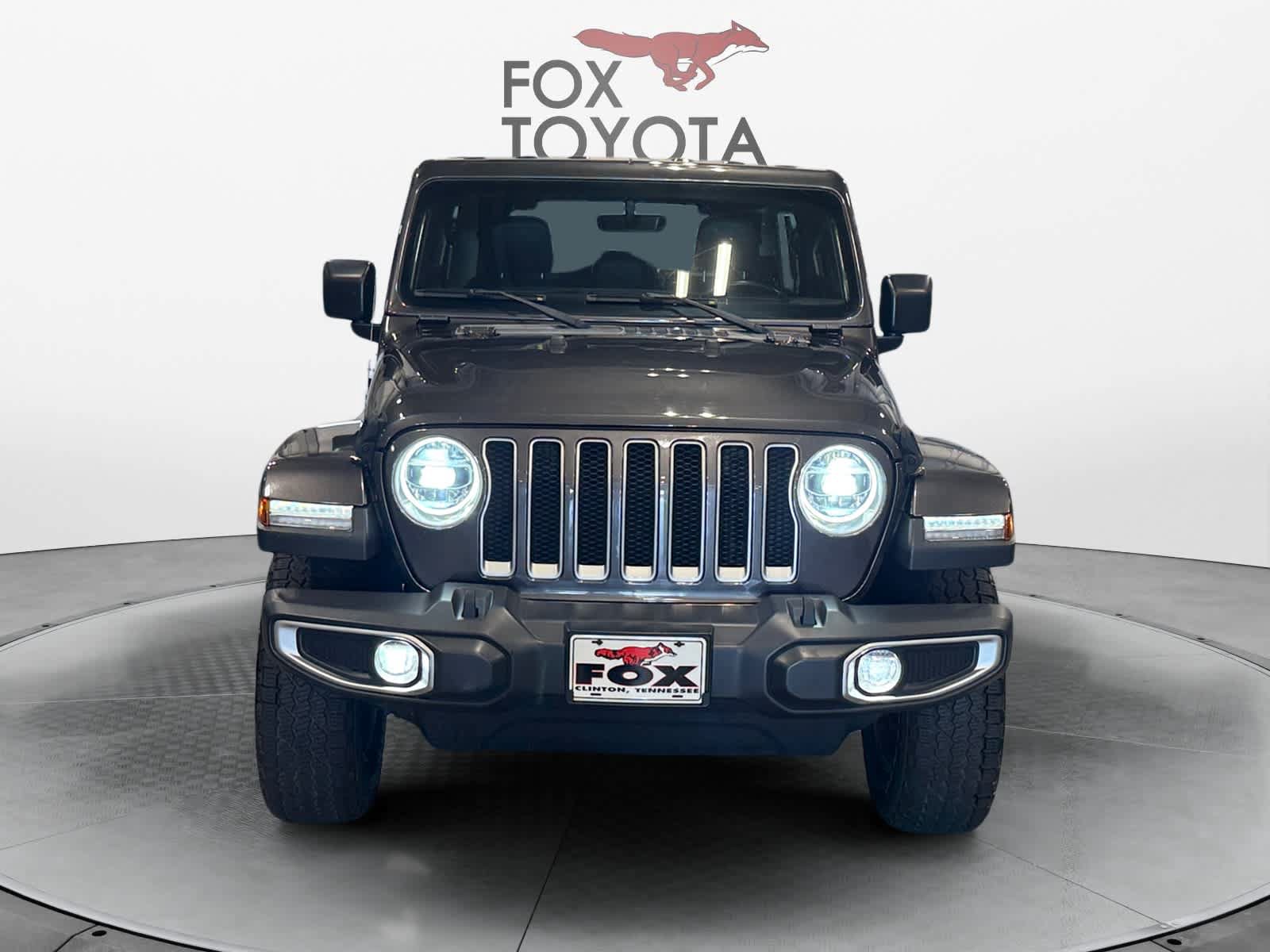 Used 2019 Jeep Wrangler Unlimited Sahara AWD/4WD image 9