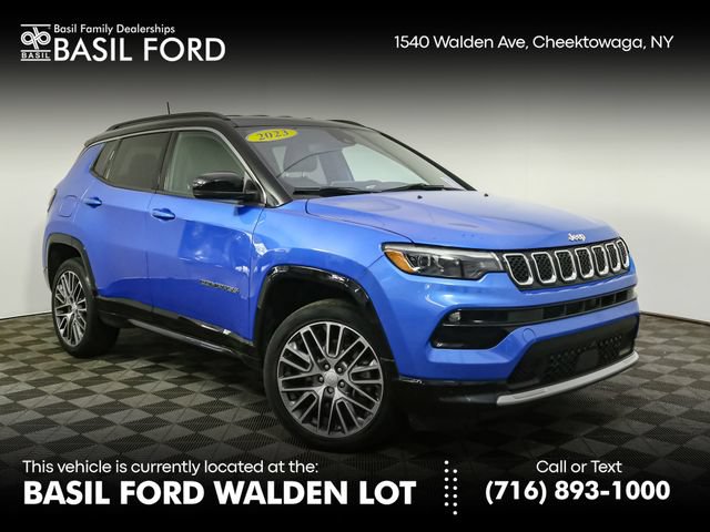 Used 2023 Jeep Compass Limited w/ Elite Group AWD/4WD image 1