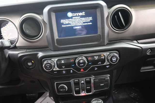 Used 2020 Jeep Wrangler Unlimited Sport AWD/4WD image 10