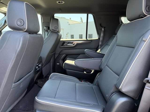 New 2026 GMC Yukon Elevation AWD/4WD image 9