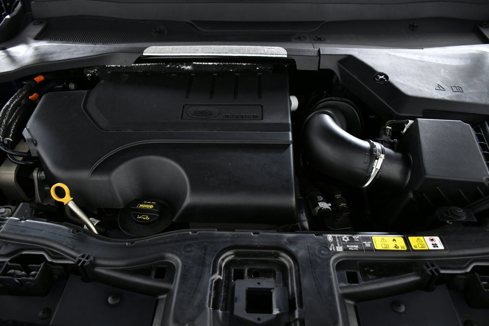 Used 2023 Land Rover Discovery Sport S image 34