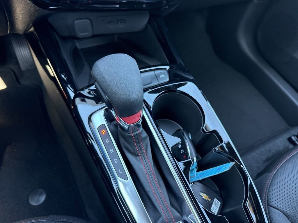 New 2026 Chevrolet Trax RS w/ Sunroof Package image 17