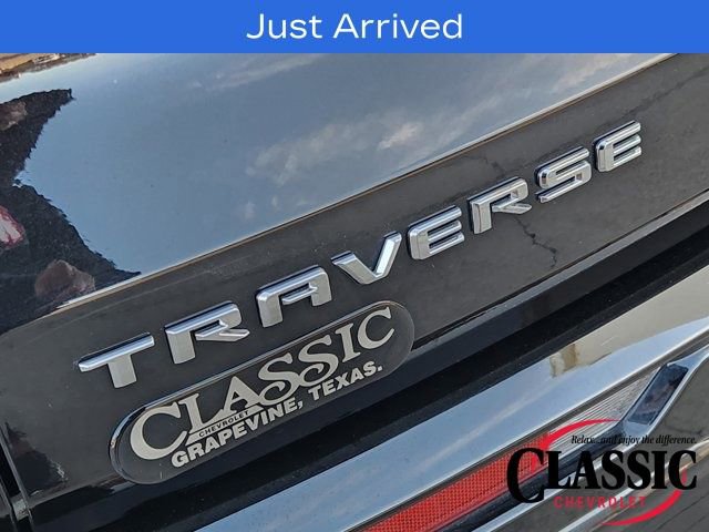 Used 2025 Chevrolet Traverse High Country image 17