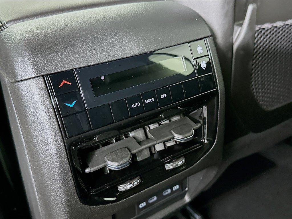 New 2026 Jeep Grand Cherokee L 4WD image 33