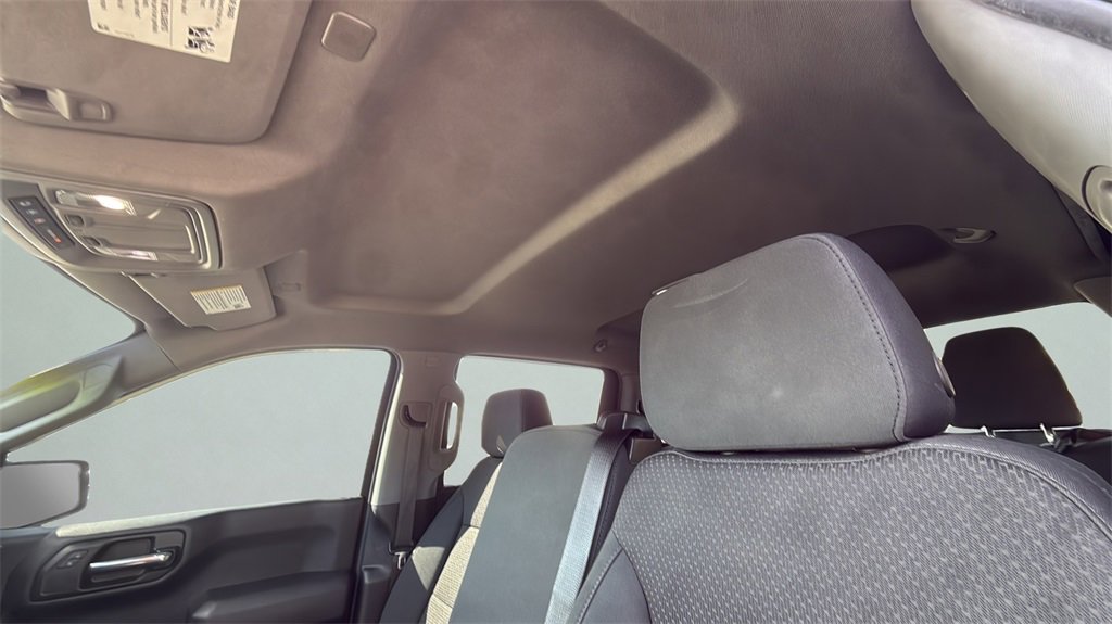 Used 2021 Chevrolet Silverado 1500 Custom Trail Boss w/ LPO, Dark Essentials Package image 10