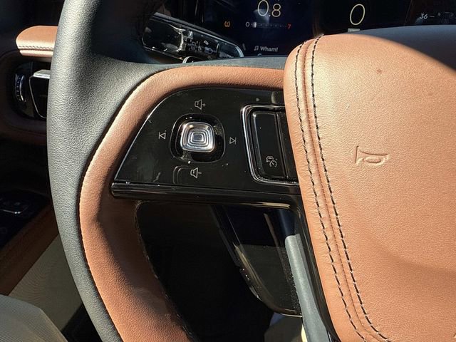 Used 2025 Lincoln Aviator Reserve w/ Equipment Group 201A image 35