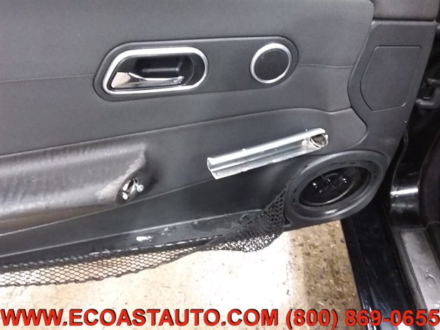 Used 2005 Chrysler Crossfire Limited RWD image 17
