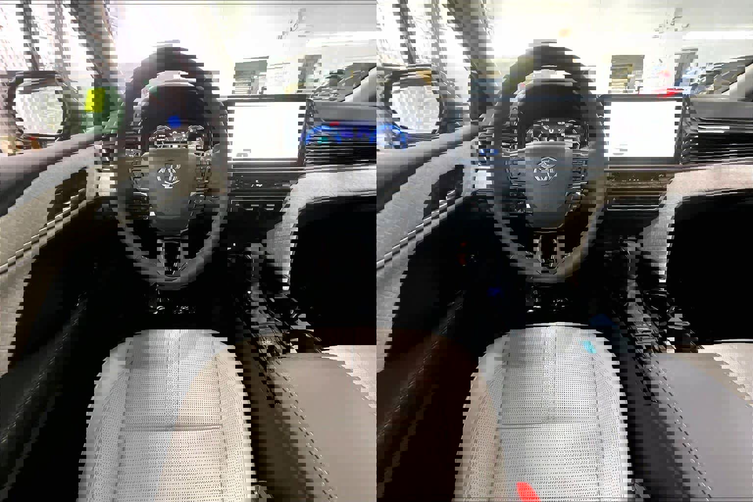 Used 2026 Toyota Camry XLE image 6