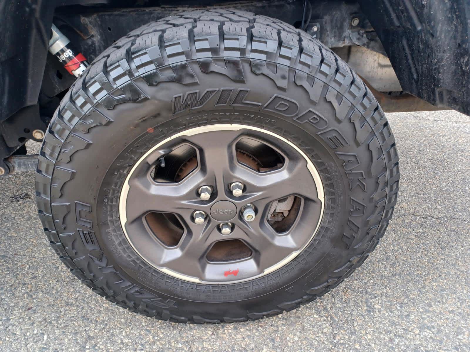 Used 2020 Jeep Gladiator Rubicon AWD/4WD image 22