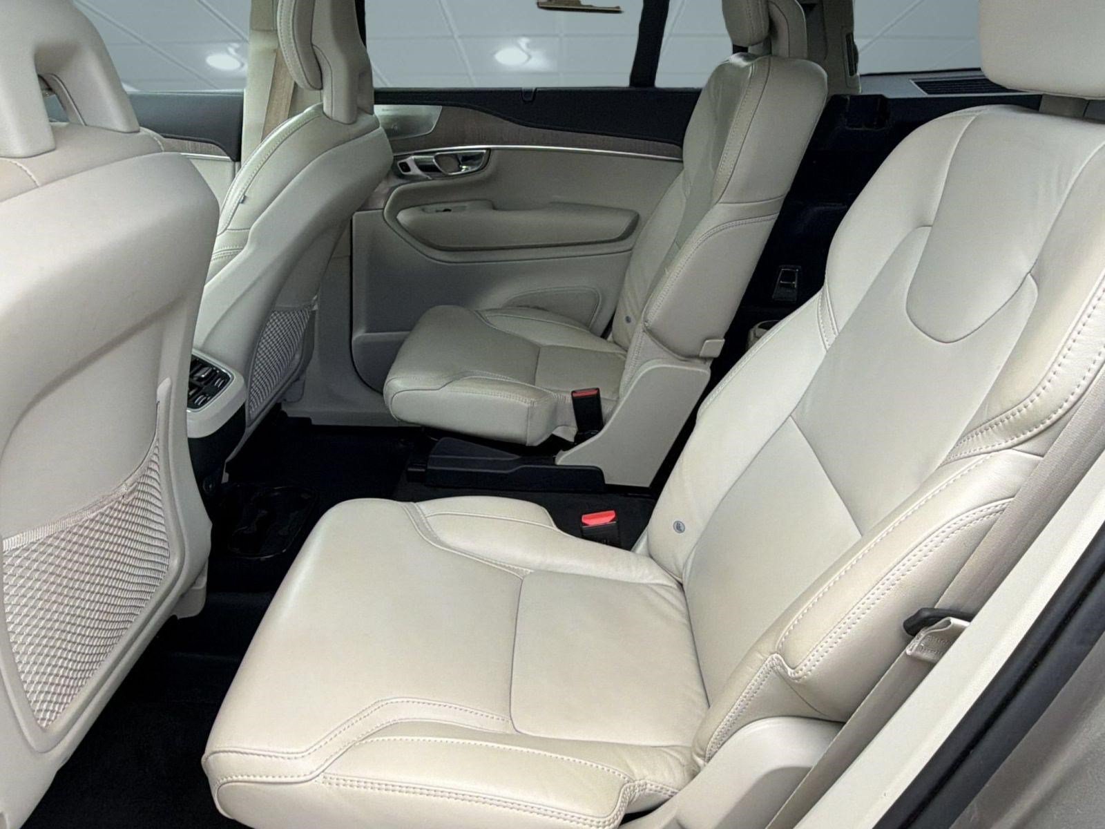 Certified 2022 Volvo XC90 T6 Inscription w/ Lounge Package AWD/4WD image 22