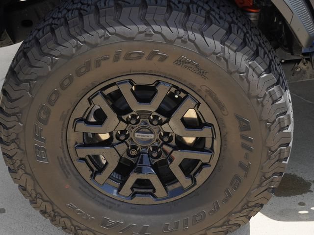 Used 2024 Ford Bronco Raptor w/ Interior Carbon Fiber Pack 6 AWD/4WD image 11