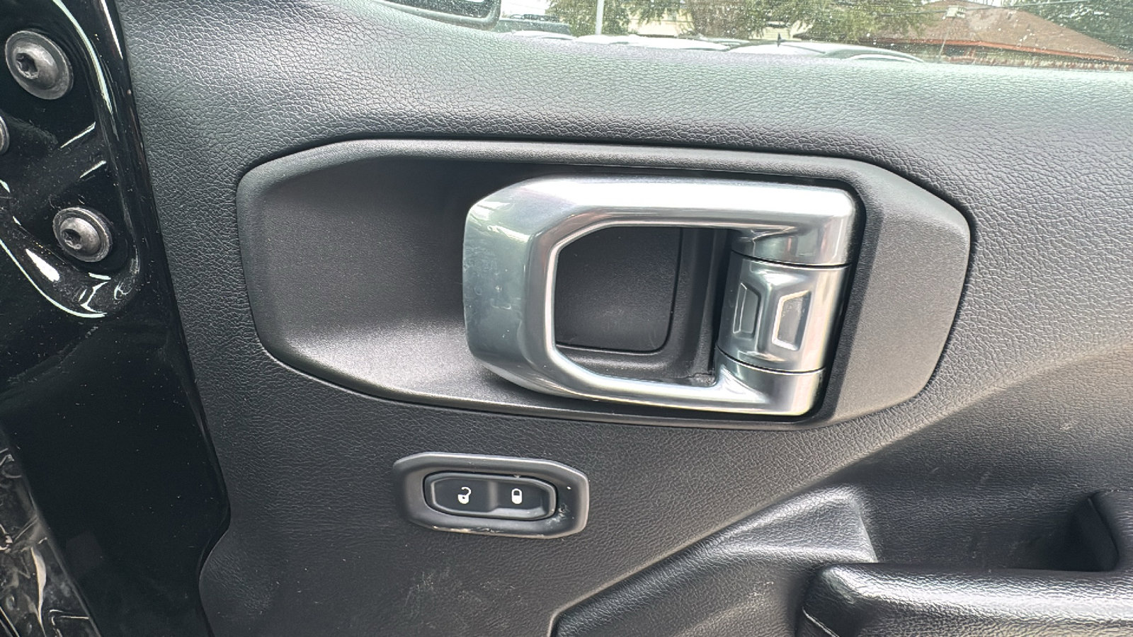 Used 2021 Jeep Gladiator Sport image 31