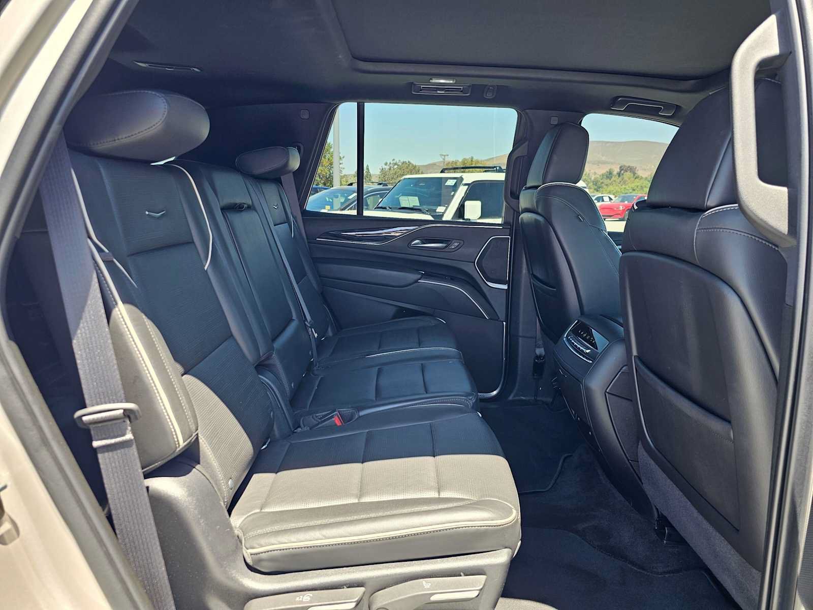 Used 2022 Cadillac Escalade Sport w/ Touring Package AWD/4WD image 12